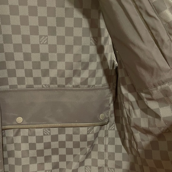 Louis Vuitton Men Vest Black - Picture 7 of 10